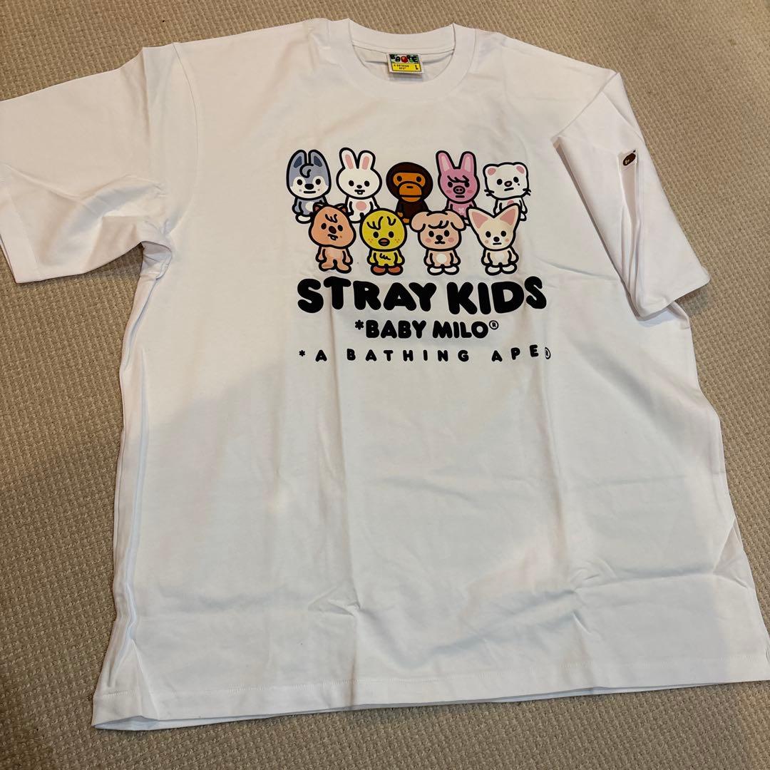 BAPE ストレイキッズ　Tシャツ