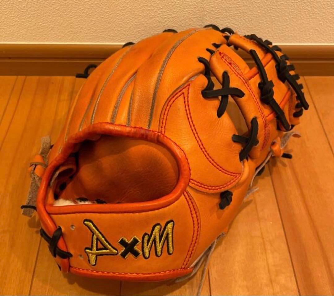 d×m グローブ　硬式　u200