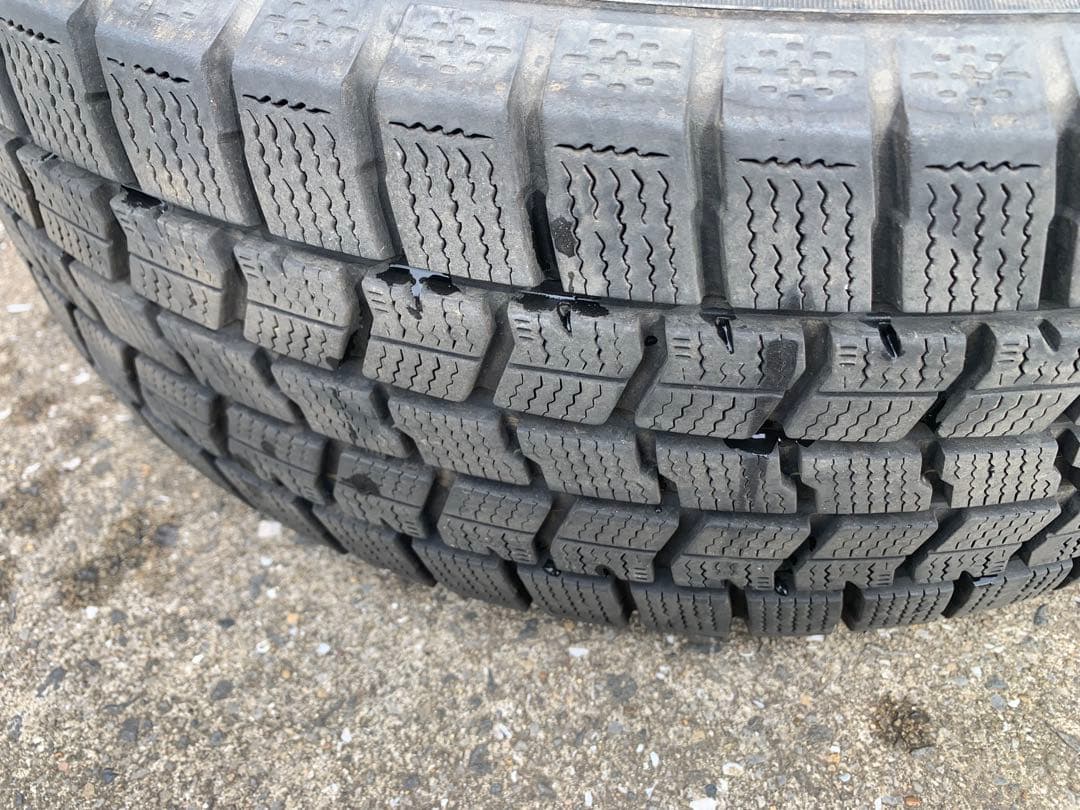 価格商談歓迎。ヴォクシー純正ホイール　スタッドレスタイヤホイールセット