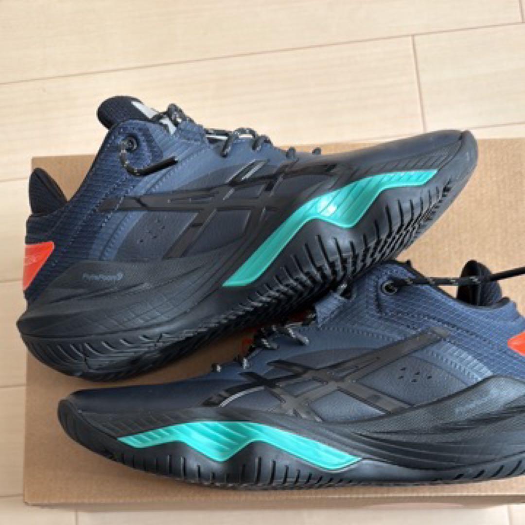 ballaholic ボーラホリックASICS NOVA SURGE LOW