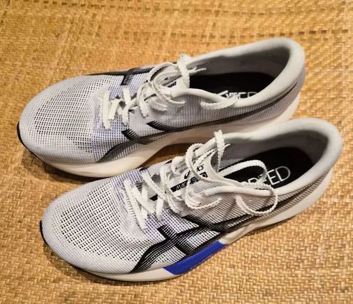 ASICS　マジックスピード5