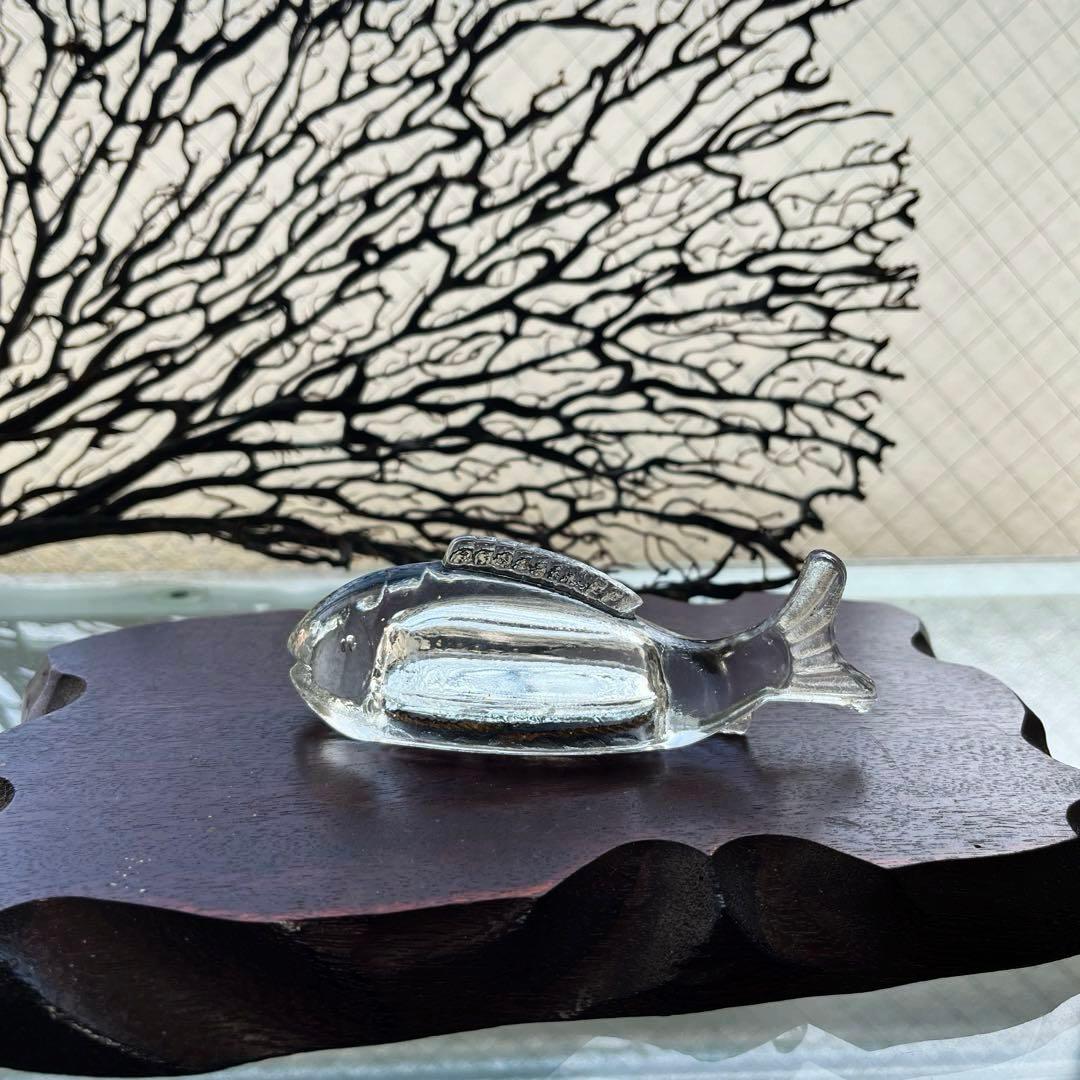 骨董　時代ガラス　珍品　魚型プレス　金平糖瓶？　文鎮？　用途不明　ウランガラス