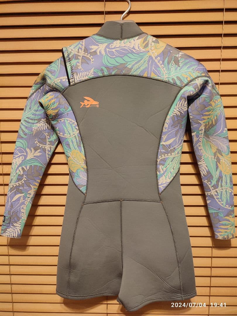 patagonia　ウェットスーツ