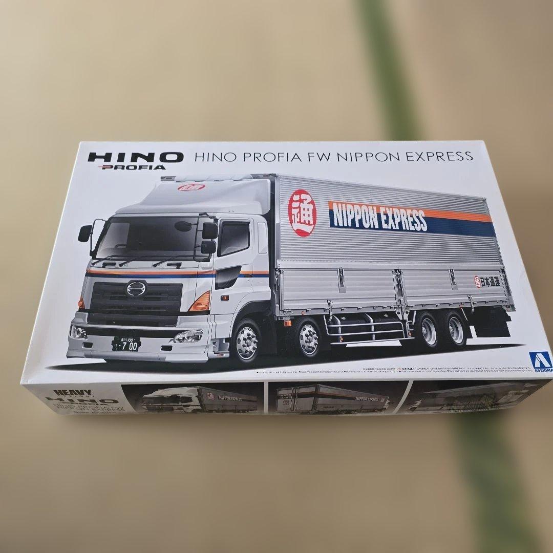 HINO PROFIA FW NIPPON EXPRESS プラモデル