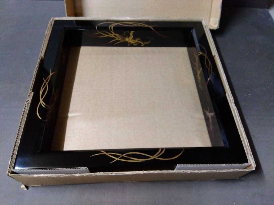 茶道具　漆塗り　炉縁