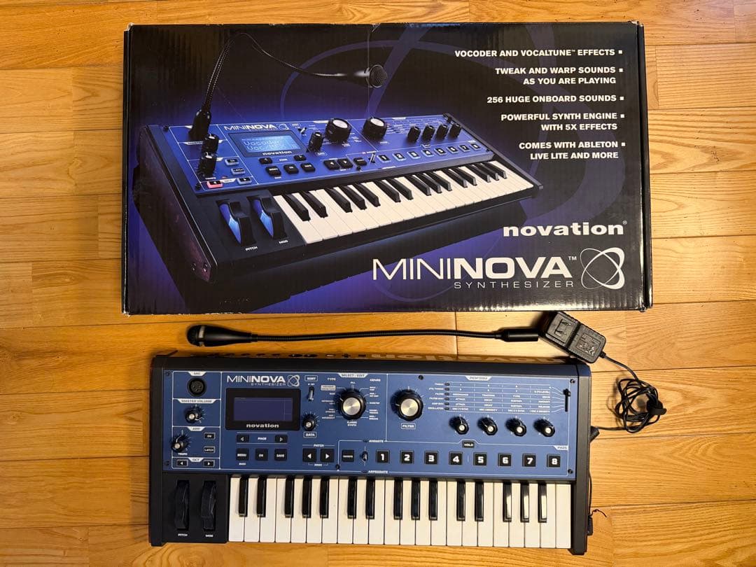 Novation MININOVA シンセサイザー