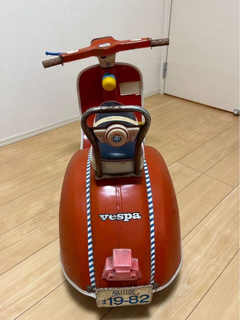 VESPA ペダル式三輪車 ブリキ玩具 置物