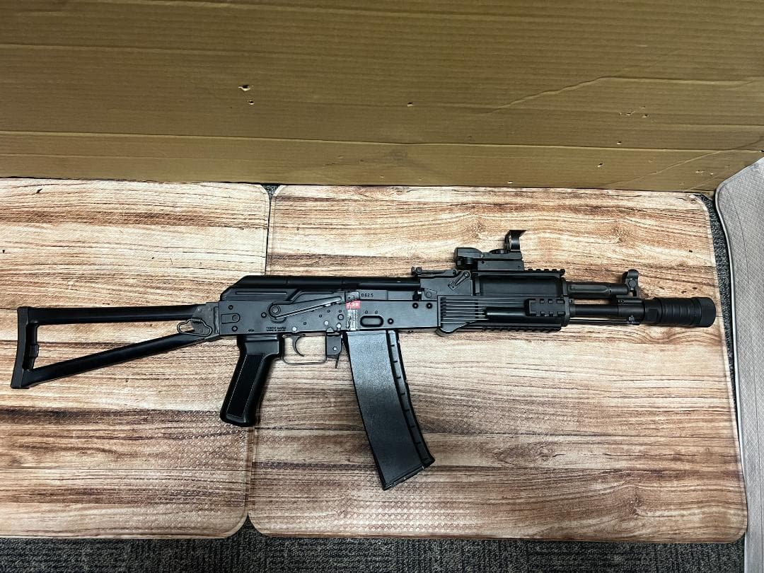 TOKYO MARUI 次世代電動ガン AK102　ケース・付属品多数