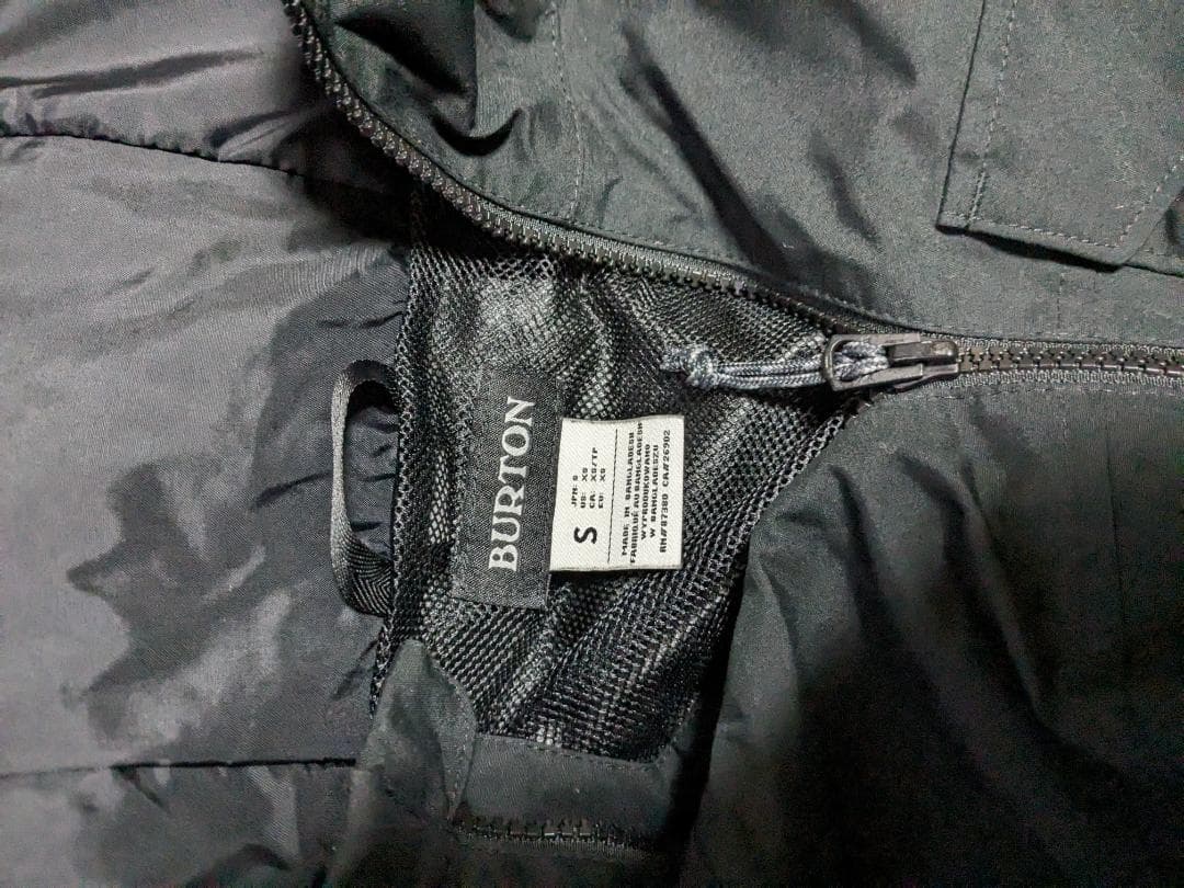 BURTON　akウェア上下セット（ほぼ一式）