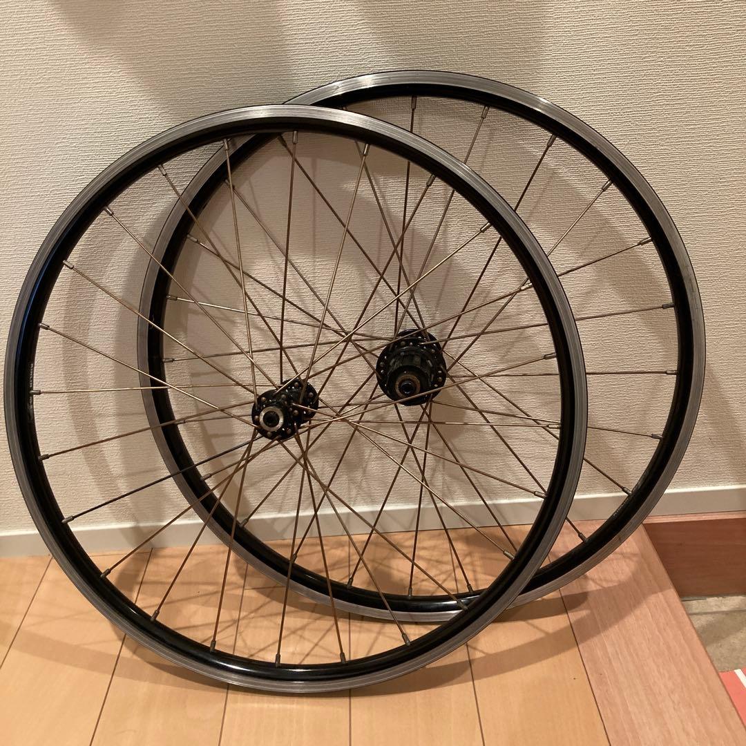 20インチ451 NOVATEC 手組ホイール