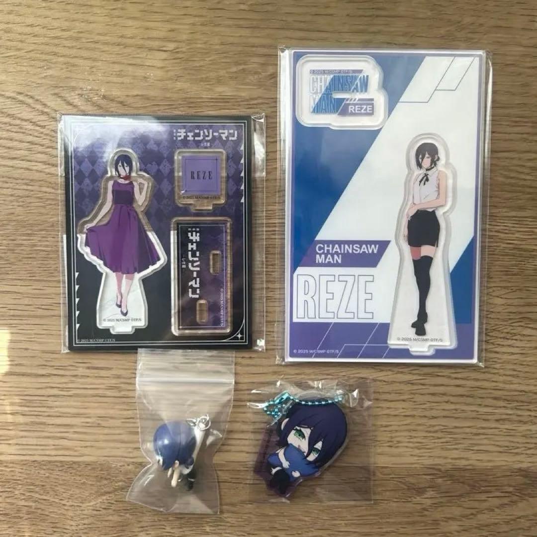 チェンソーマン レゼ アクリルスタンド