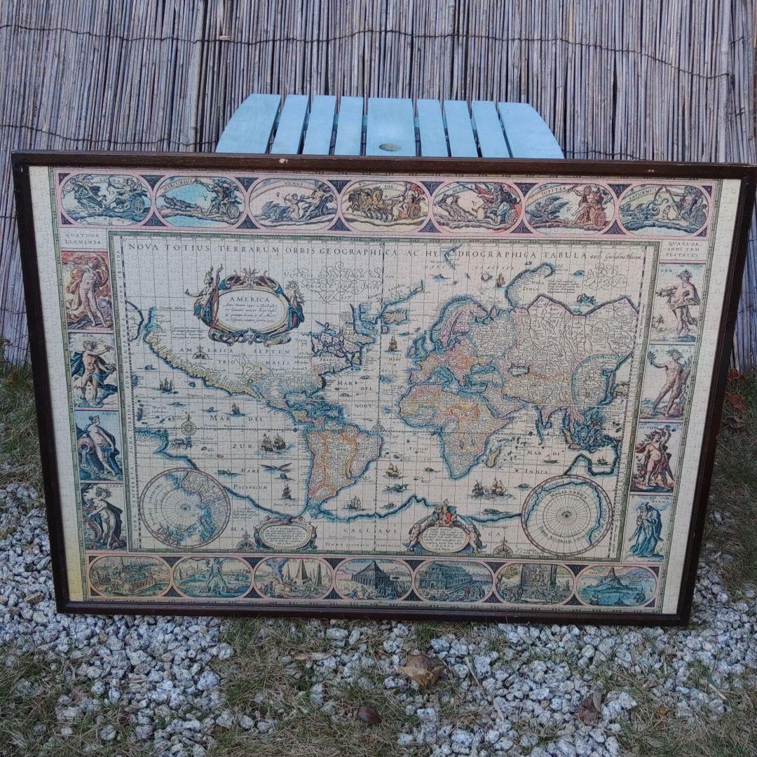 ジグソーパズル　中世世界地図　中古　額付き