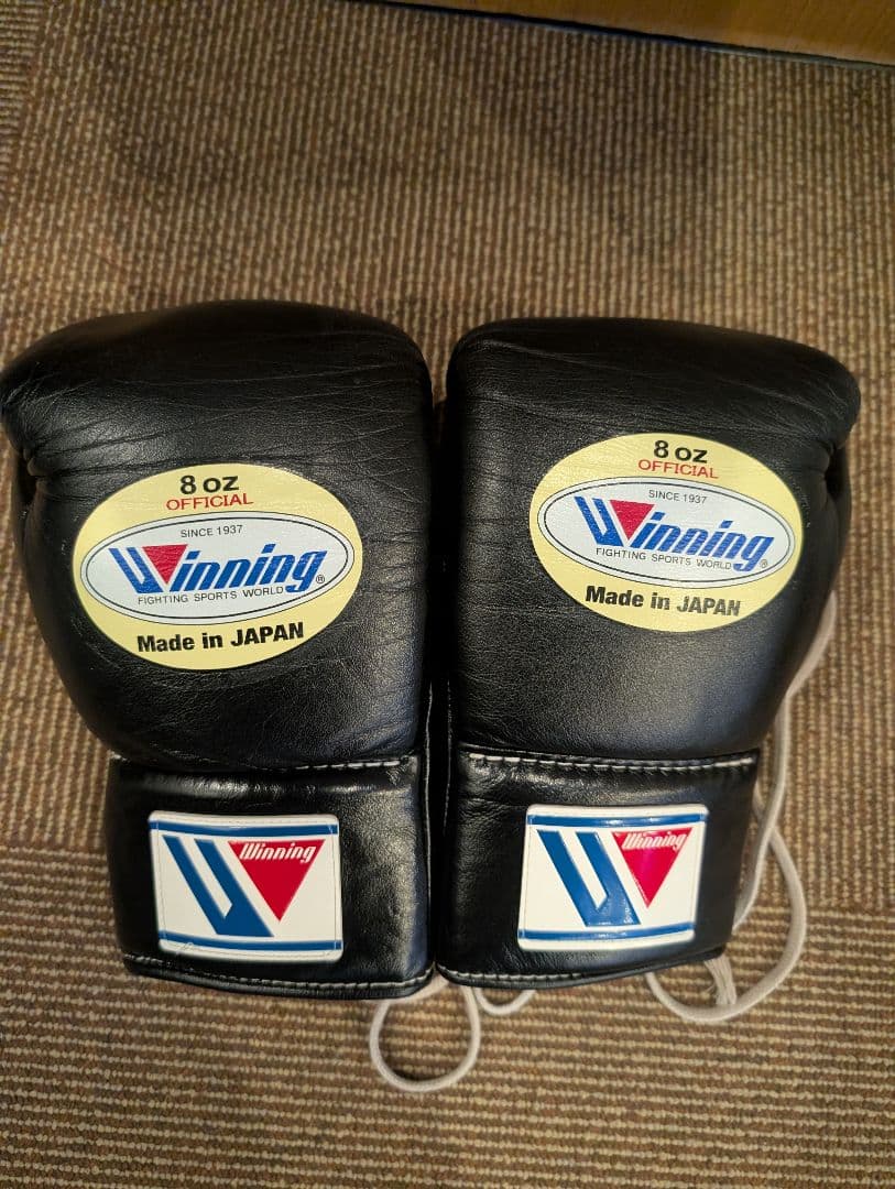 ウイニング　グローブ　8オンス　紐タイプ