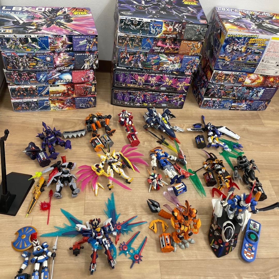 ダンボール戦機 プラモデル 組立済み 14体＋1体おまけ　まとめ売り