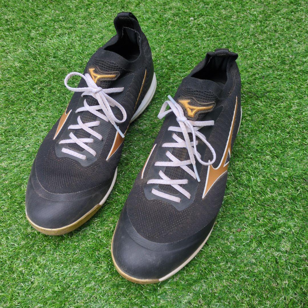 ミズノプロ ブラック/ゴールド 野球　スパイク