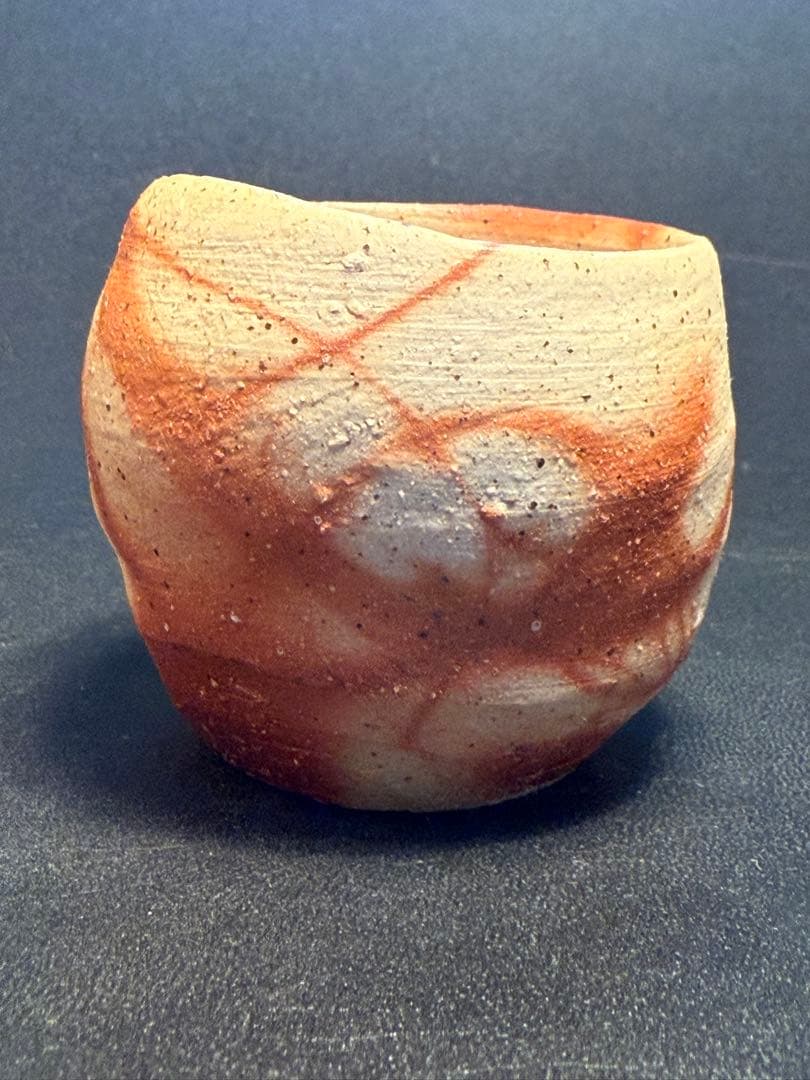 小山厚子　備前ヒダスキぐい呑　共箱、共布、しおり