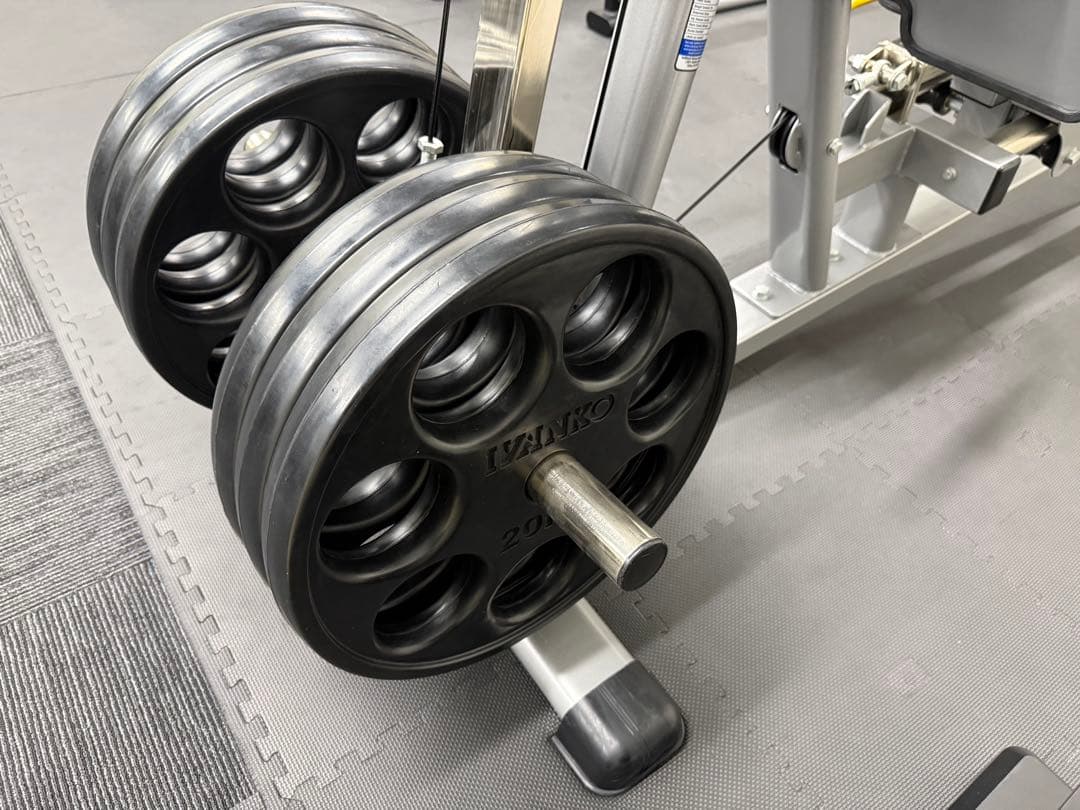 タフスタッフ　ハックスクワット/レッグプレスCLH-300 本体のみウェイトなし