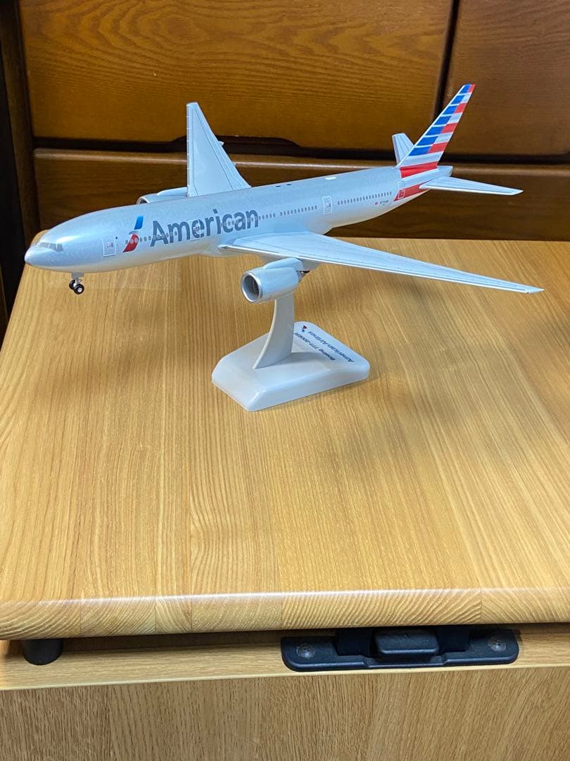 最終値下げ中　アメリカン航空Boeing777-200ER