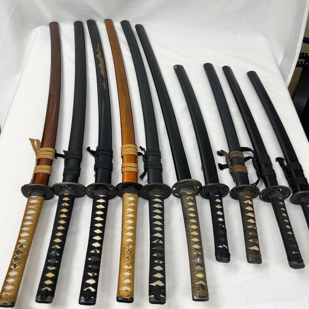 【現状品】模造刀 10本 まとめ 太刀 脇差 透かし鍔 龍鍔 鞘 模擬刀 日本刀