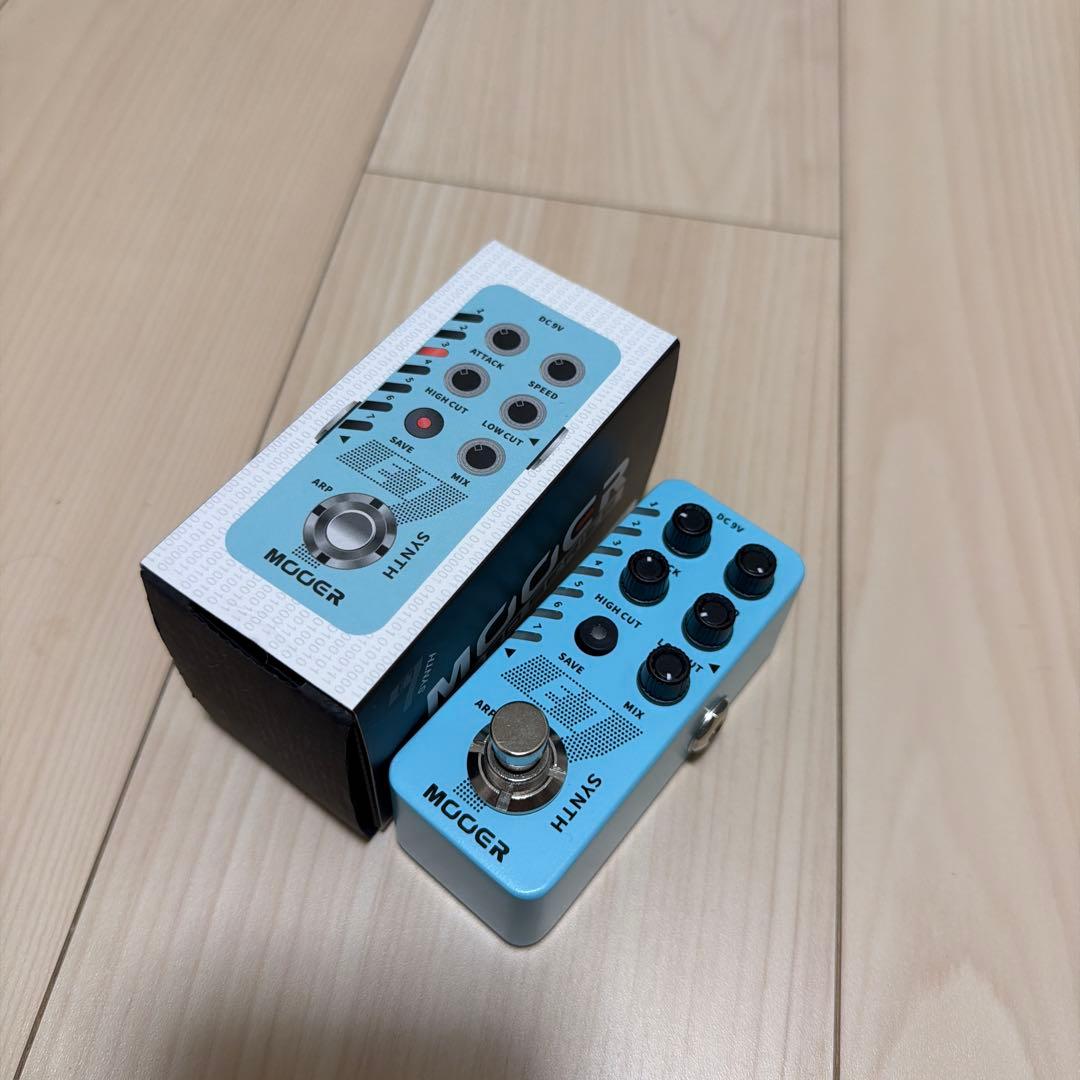 MOOER E7 ポリフォニック ギターシンセサイザー