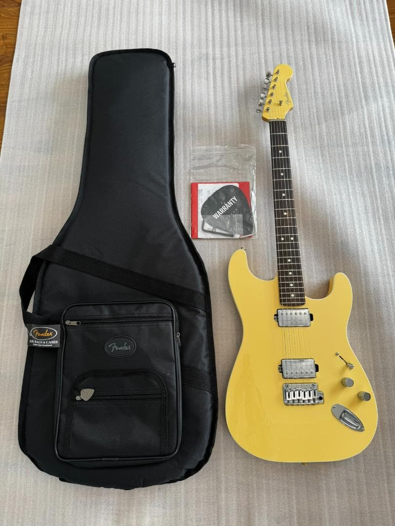 Fender Mami Stratocaster Omochi ギター