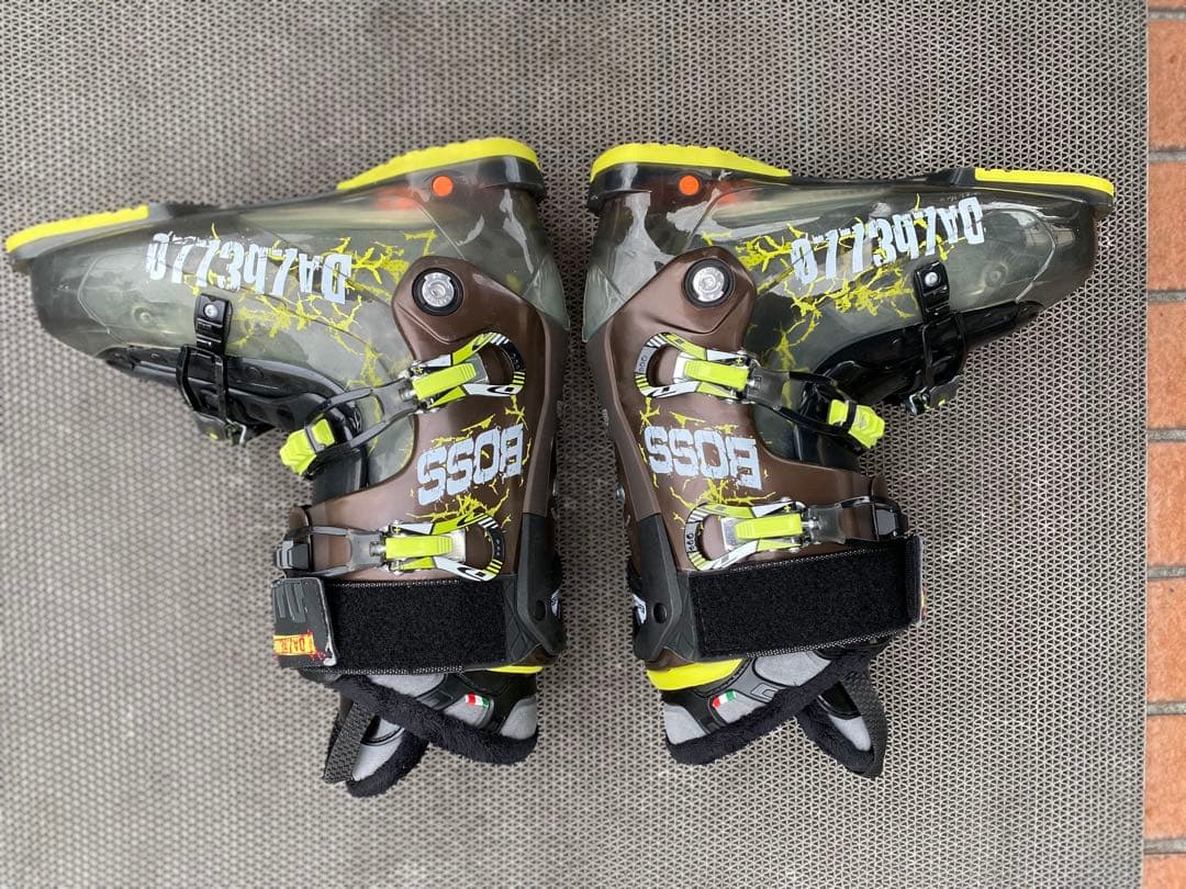 ダルベロ スキーブーツ ボス 13-14