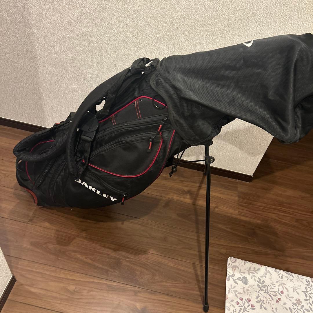 オークリー　キャディバッグ スタンド付き　ブラック　OAKLEY