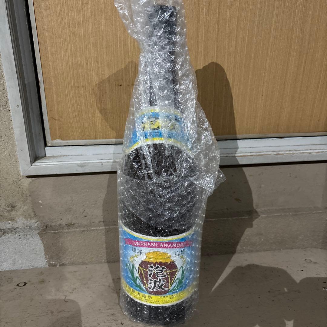 泡盛　泡波　アルコール分30%