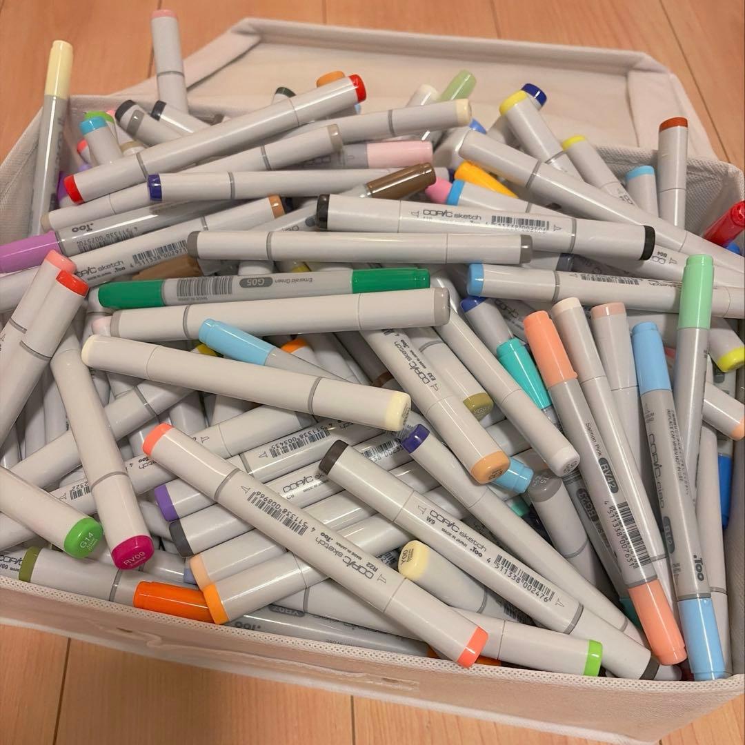 コピック たくさん