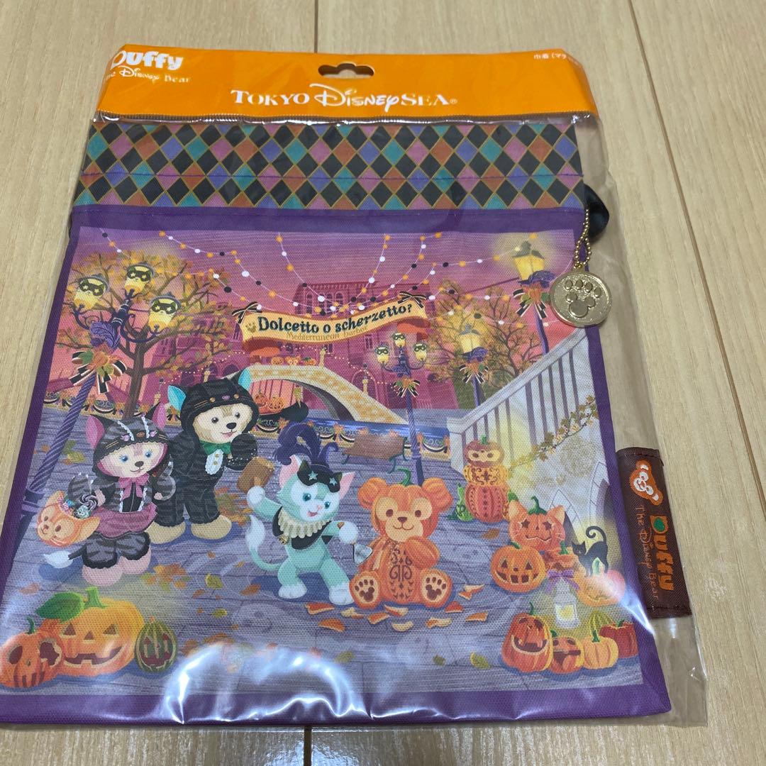 ディズニー　ポーチ　ダッフィー　ハロウィン　巾着