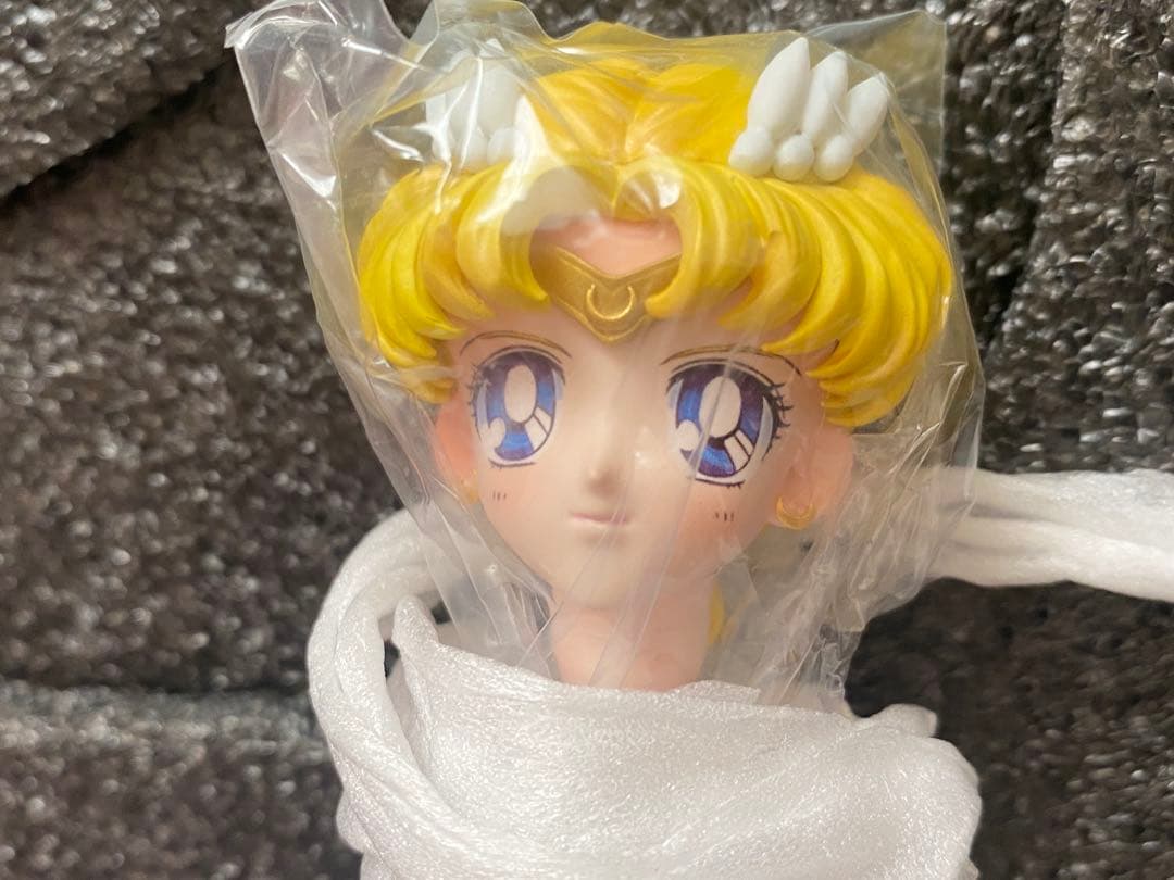 セーラームーン 　フィギュア　塗装済み　MoonGrow