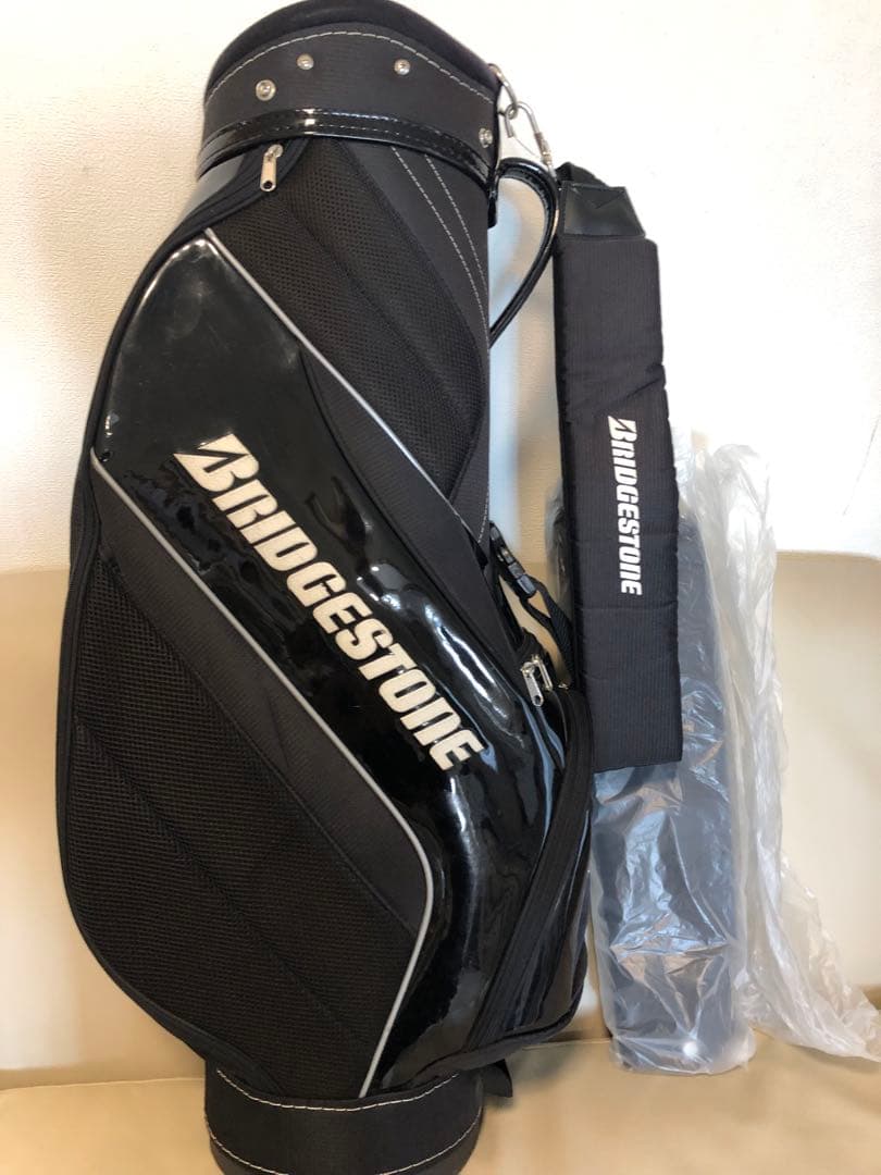 【送料込み】美品　ブリヂストン　キャディバッグ　軽量　ゴルフバッグ