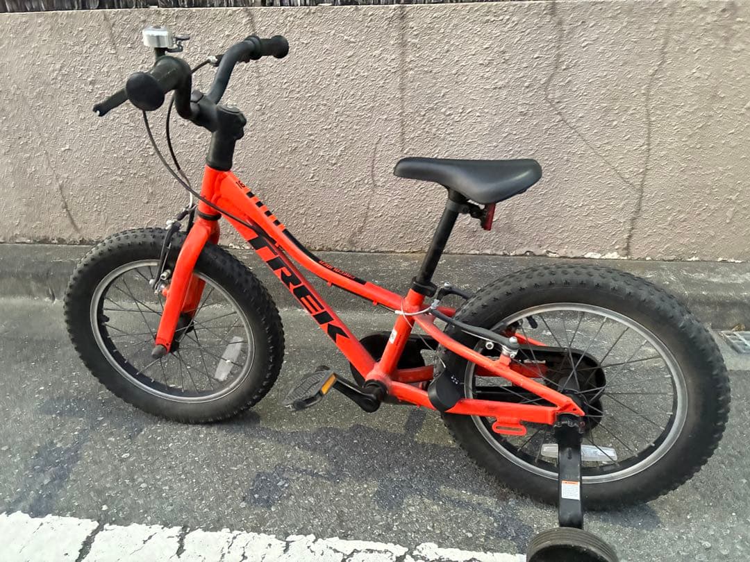 自転車本体 TREK Precaliber 16