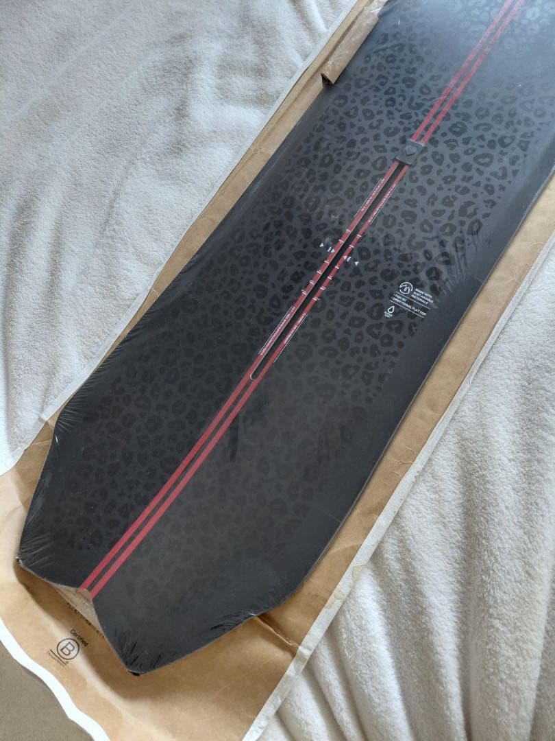 Burton 3D フィッシュ ディレクショナル Flat Top スノーボード