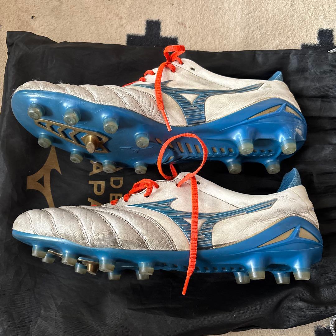 k*7様 サッカースパイク　モレリアネオ4