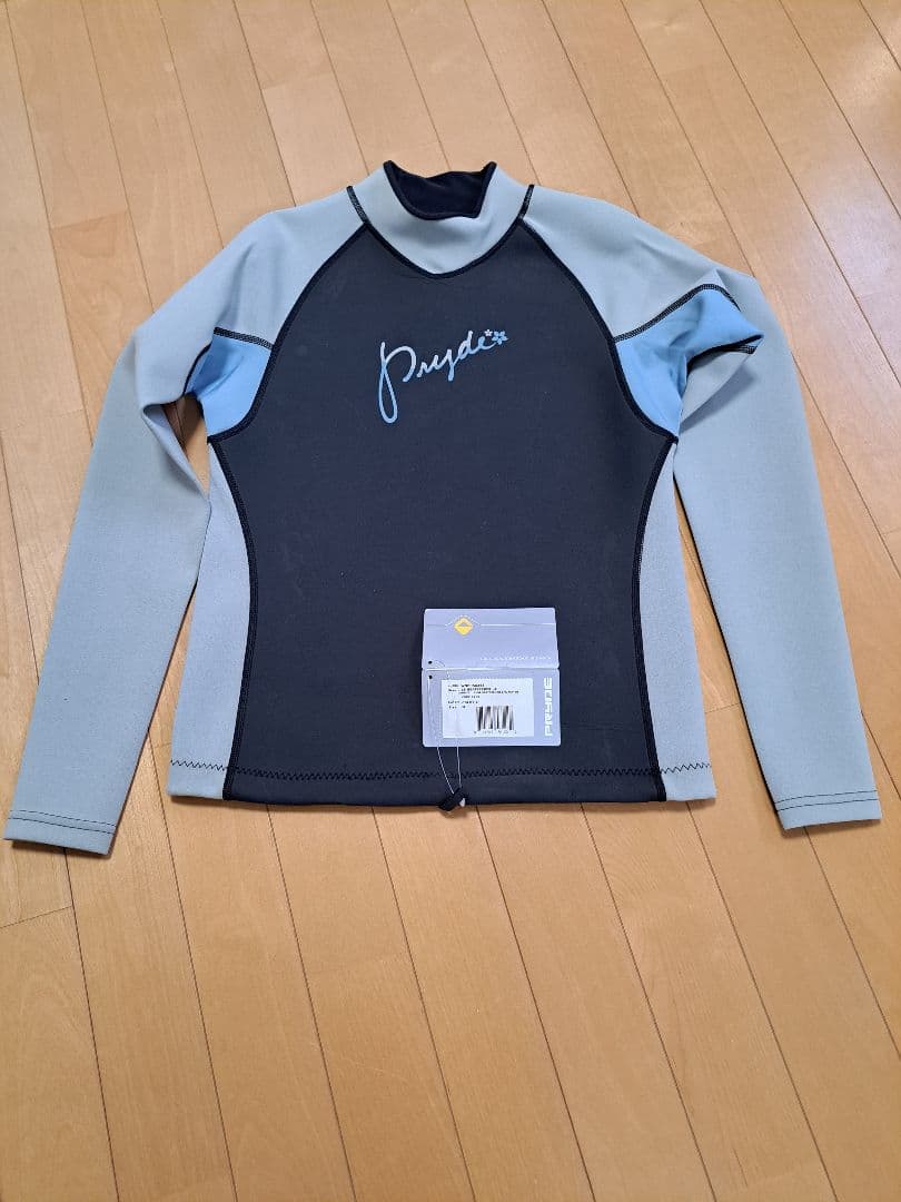 Prydeレディース 長袖タッパー1,5mm ブラック/グレー　Mサイズ