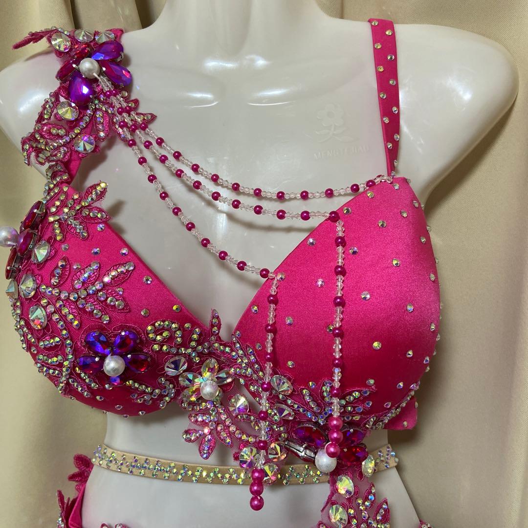 ピンク ビーズ装飾 ベリーダンス衣装