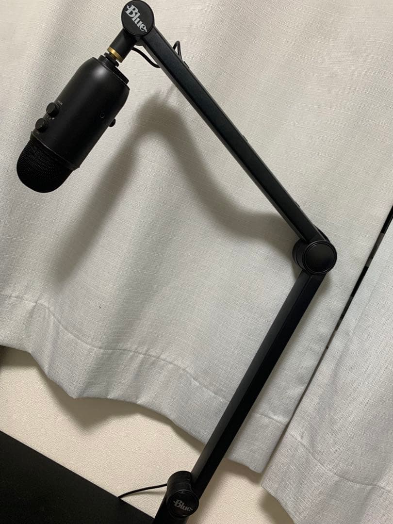 Blue マイクアームとマイク