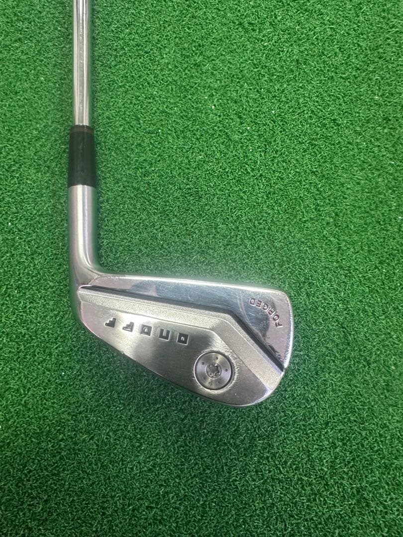 ONOFF KURO22 KBS TOUR LITE 100 5番アイアン