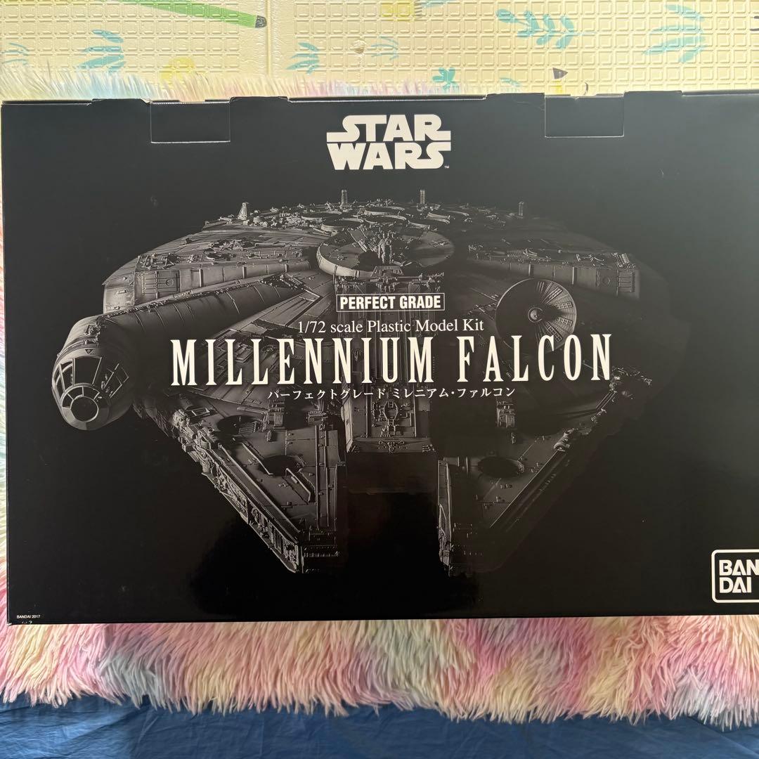 PERFECT GRADE 1/72 ミレニアム・ファルコン