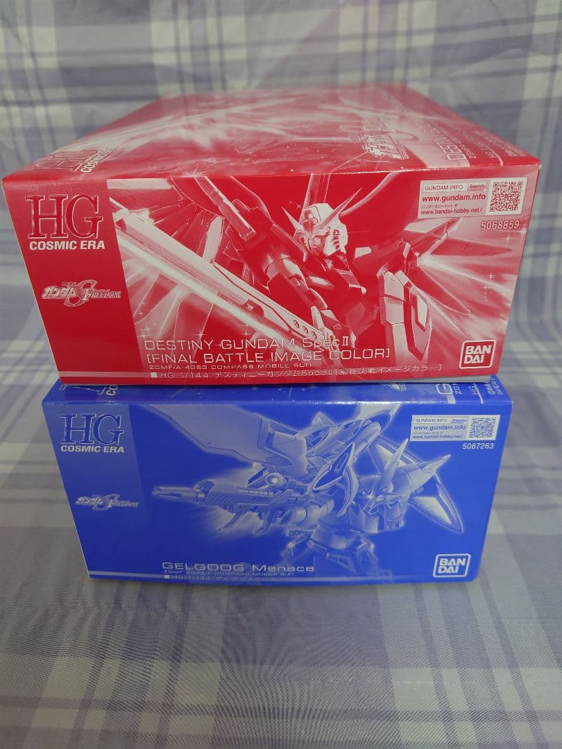 デスティニーガンダムSpecII [最終決戦イメージカラー]＆ゲルググメナース