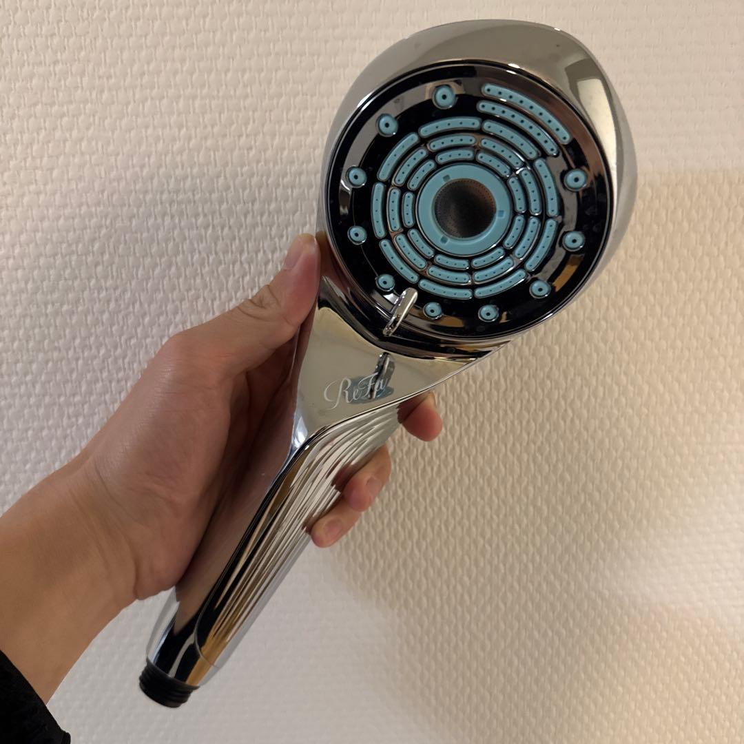 【箱無し・本体のみ】リファシャワーヘッド