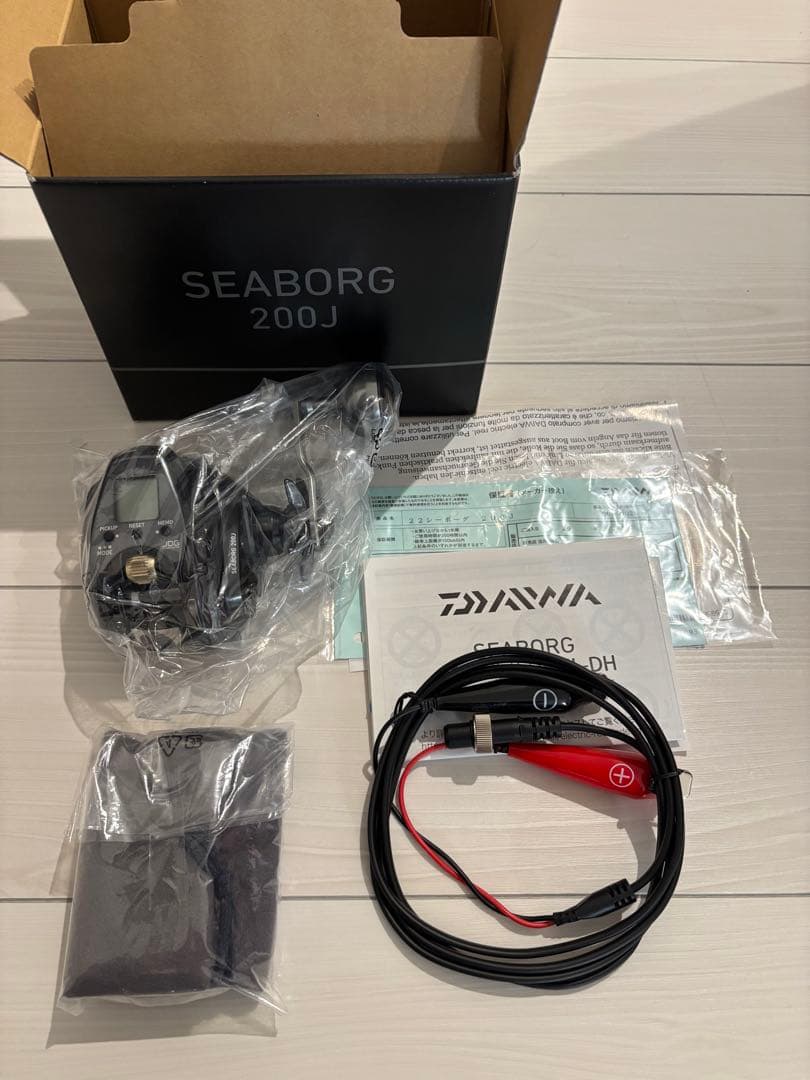ダイワ　22SEABORG 200J 電動リール