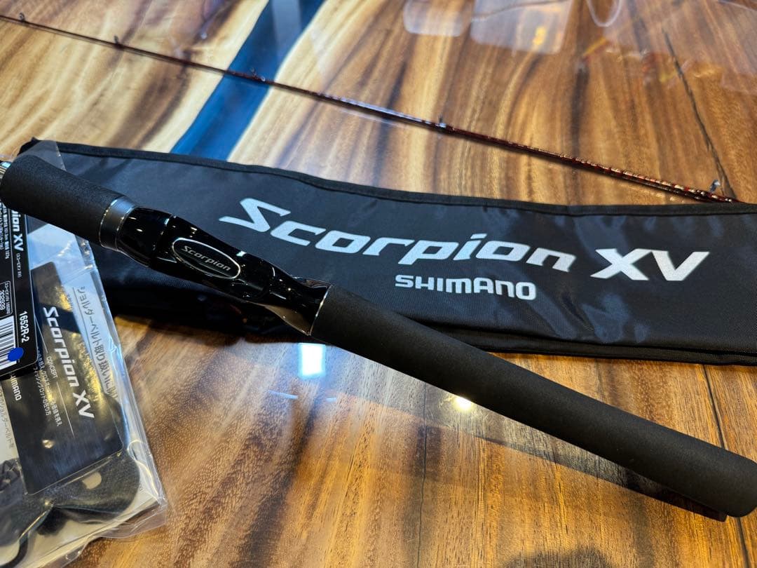 シマノ　スコーピオンXV 1652R-2