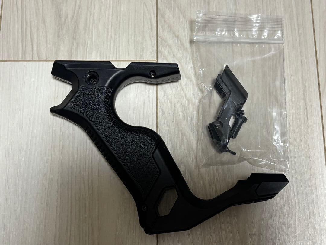 東京マルイ MP7A1 ガスブローバックガン　カスタムパーツ付きセット