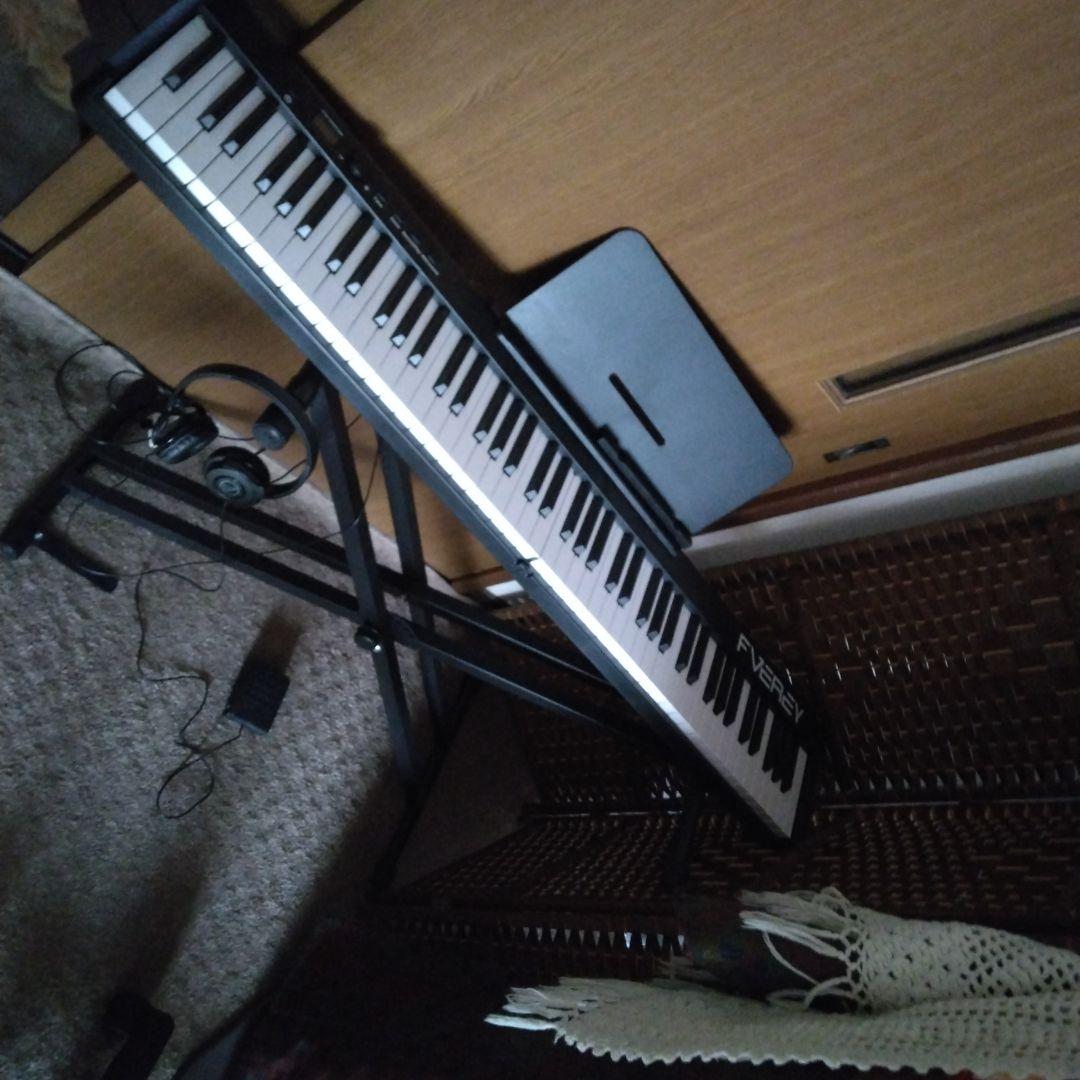 88鍵電子ピアノ