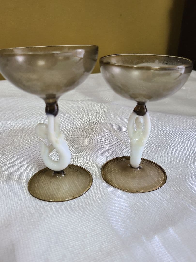 アールデコ期ビミニグラス　スモークガラス製マーメイドデキャンタとグラスセット