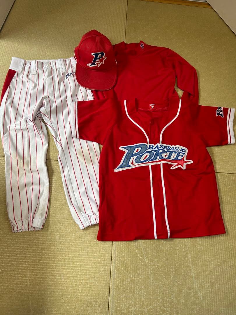 ポルテ　ユニフォームセット