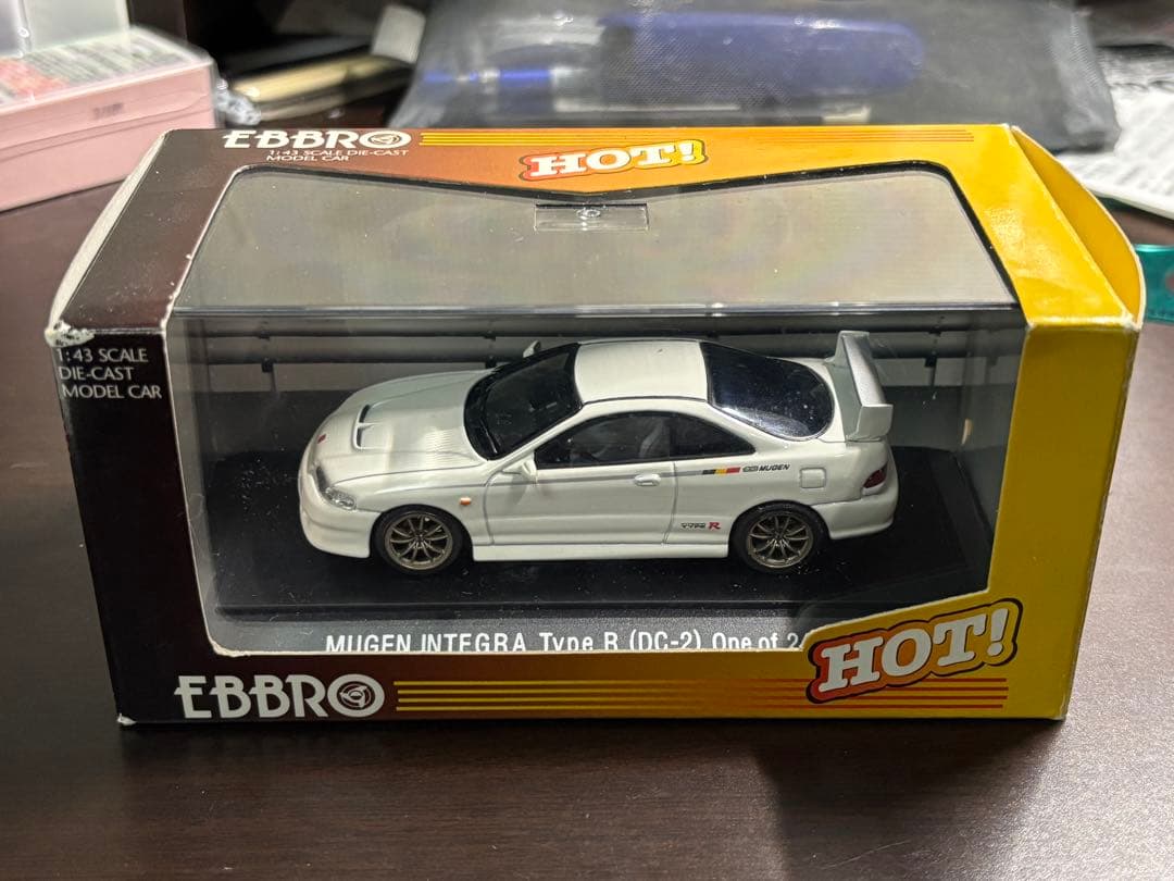エブロ　1/43 ホンダ無限インテグラタイプR (DC-2) ホワイト
