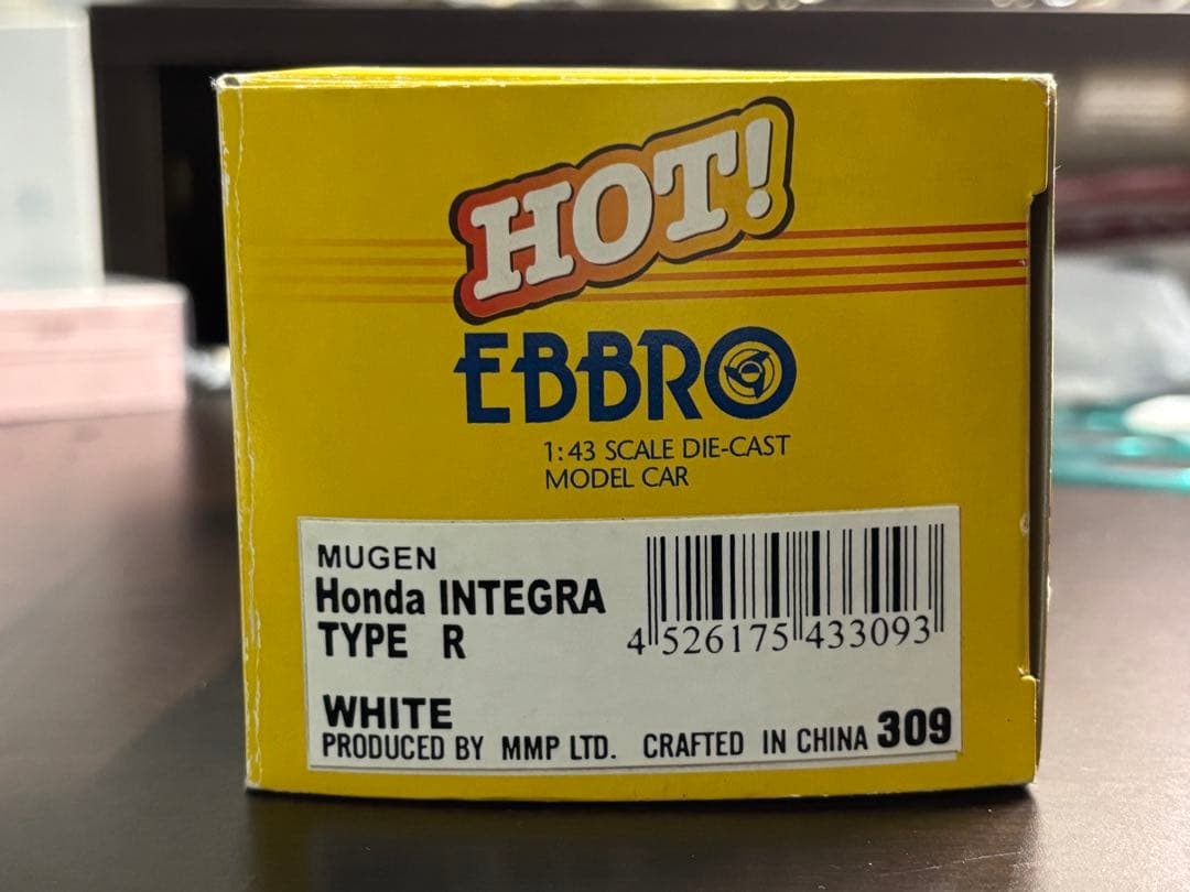 エブロ　1/43 ホンダ無限インテグラタイプR (DC-2) ホワイト